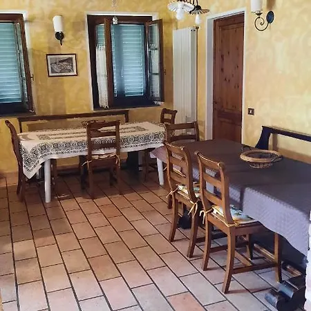 Podere Il Cerrone App Romilda Con Piscina * Fauglia