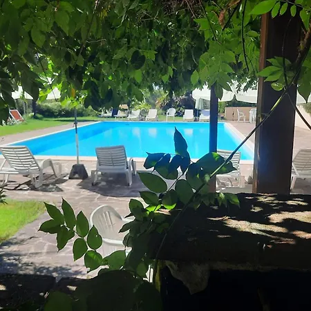 Podere Il Cerrone App Romilda Con Piscina Feriehus