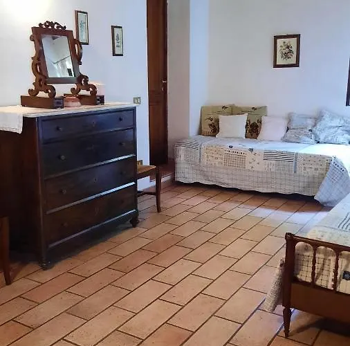 Podere Il Cerrone App Romilda Con Piscina Feriehus