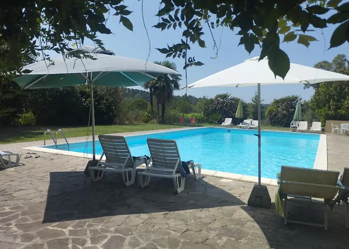 Podere Il Cerrone App Romilda Con Piscina Feriehus