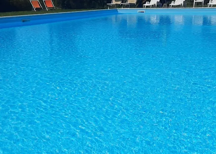 Feriehus Podere Il Cerrone App Romilda Con Piscina